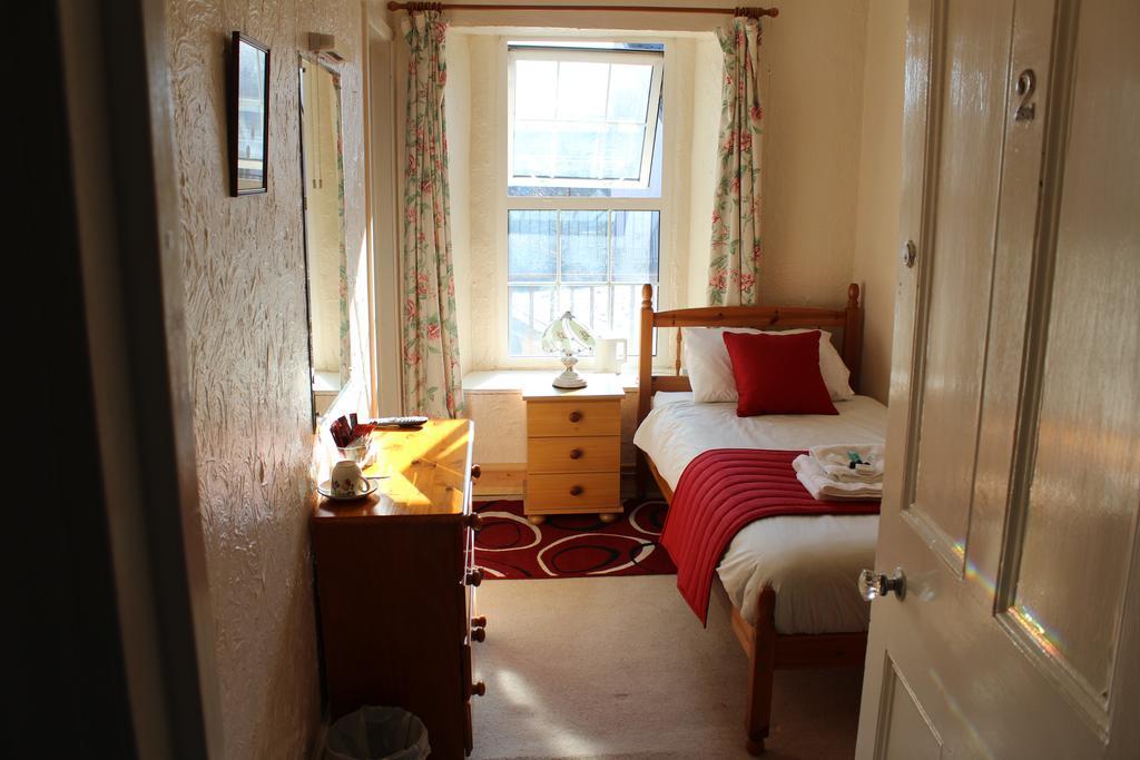 Middlegate Hotel Pembroke Exterior foto